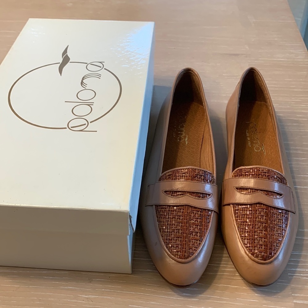 Paloma “Reed Sienna Nappa/ Woven” flats NIB Size 8AA price reduced not perfect